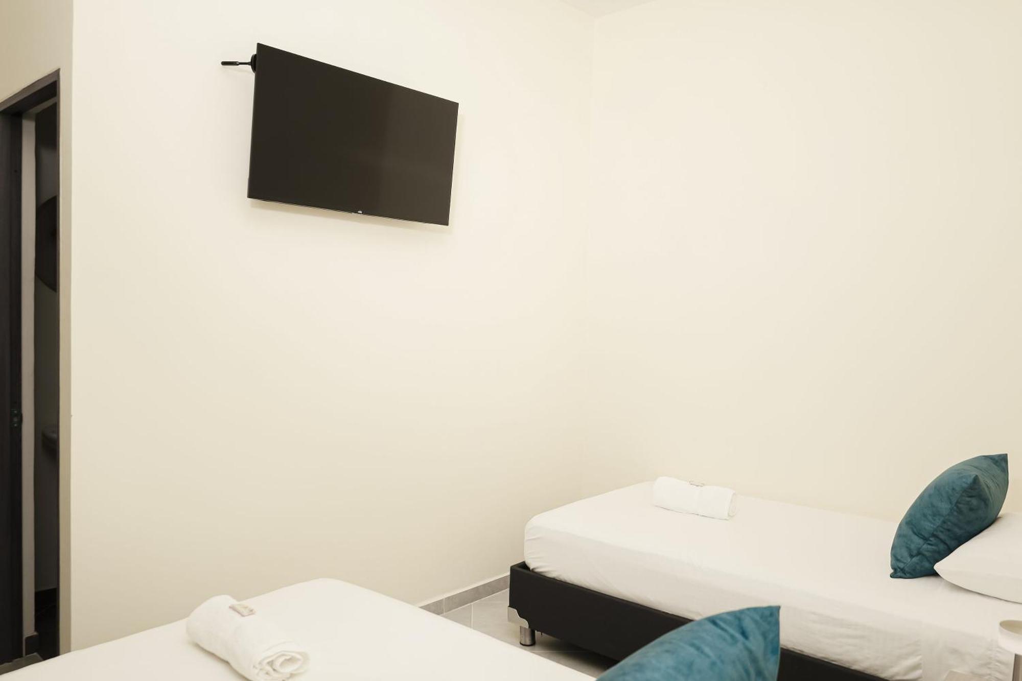 Casa Comala Hotel Bucaramanga Bagian luar foto